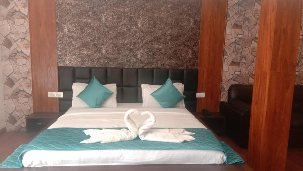 Valley View Resort Ooty Exteriör bild